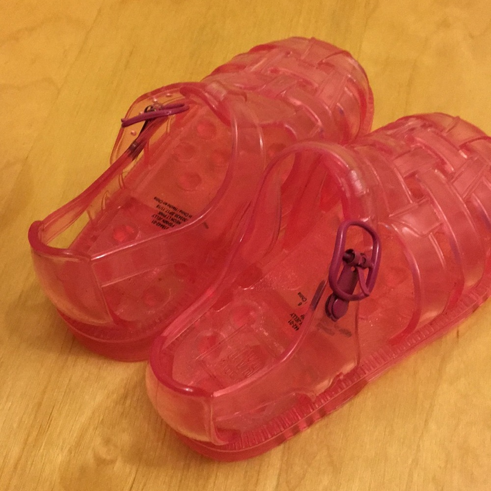 Size 6 pink baby gap jellies